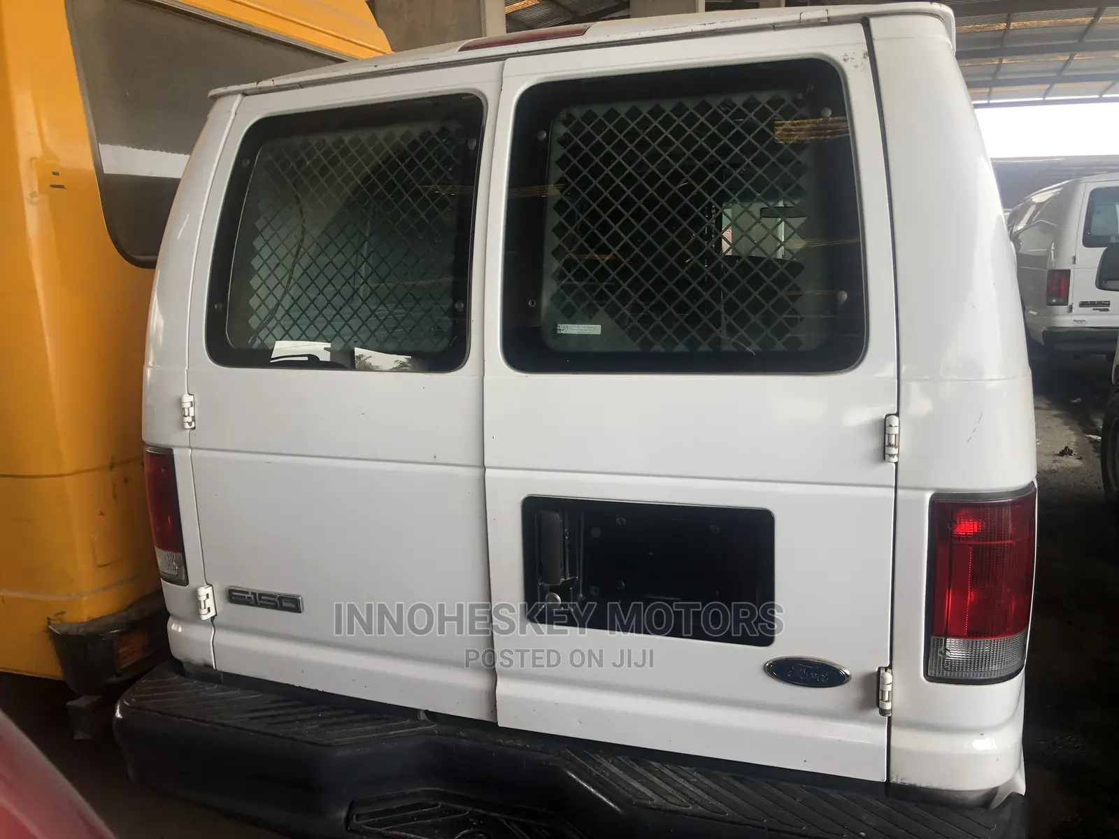 Ford E250 2008 White