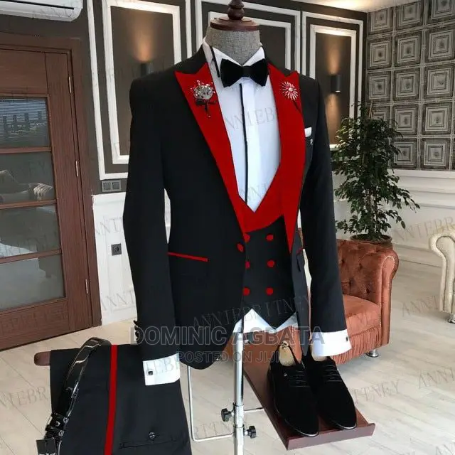 Tuxedos Reigns