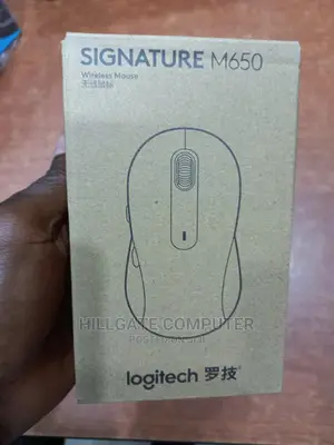 Logitech Signature M650 Wireless Mouse