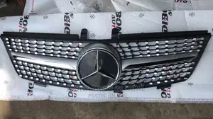 2008 Model Mercedes Benz ML 350 W164 Diamond Front Grille.