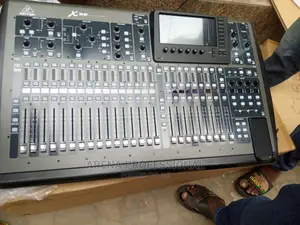 Behringer X32 Digital Mixer