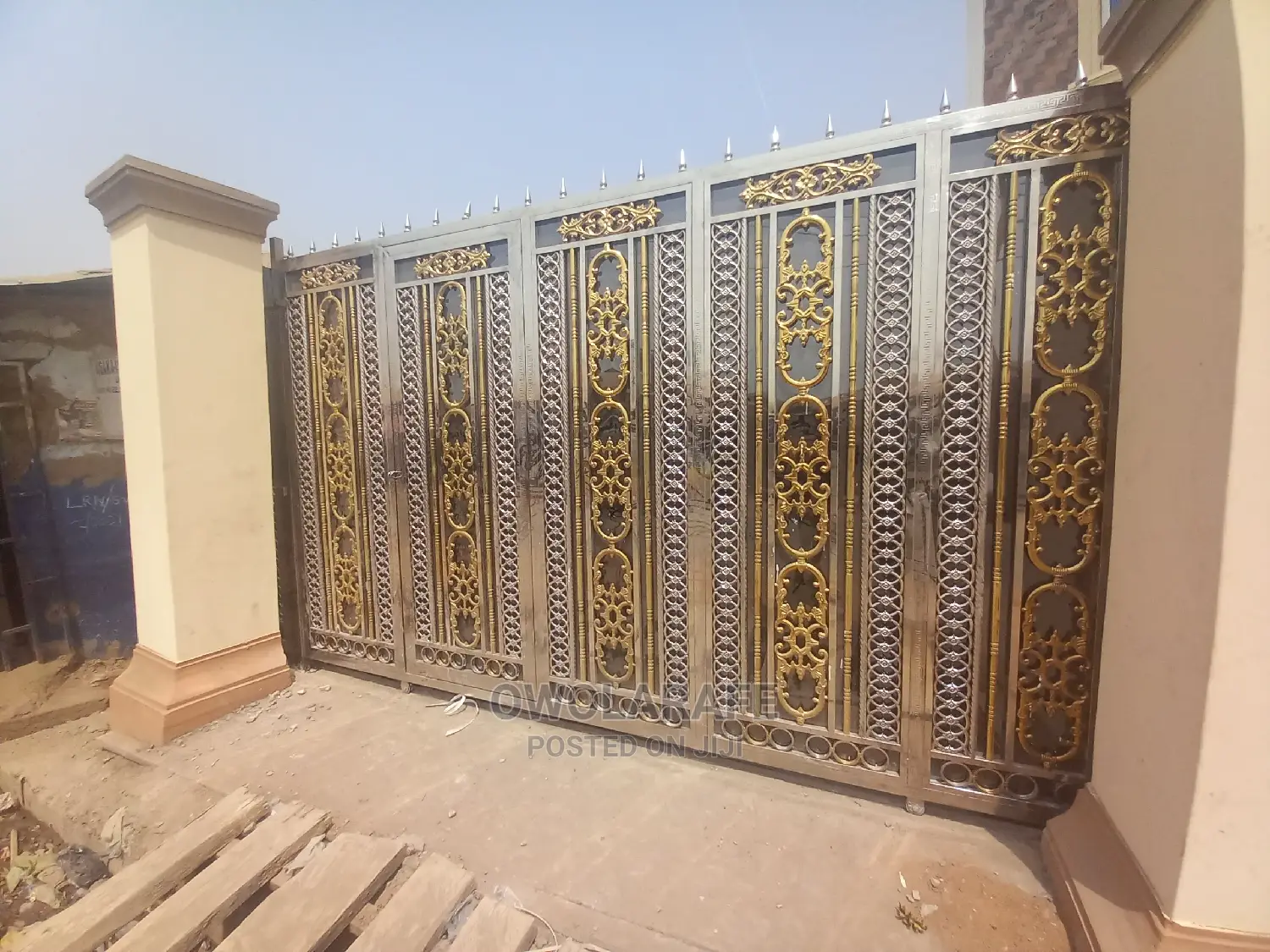 Automatic Remote Controller Gate