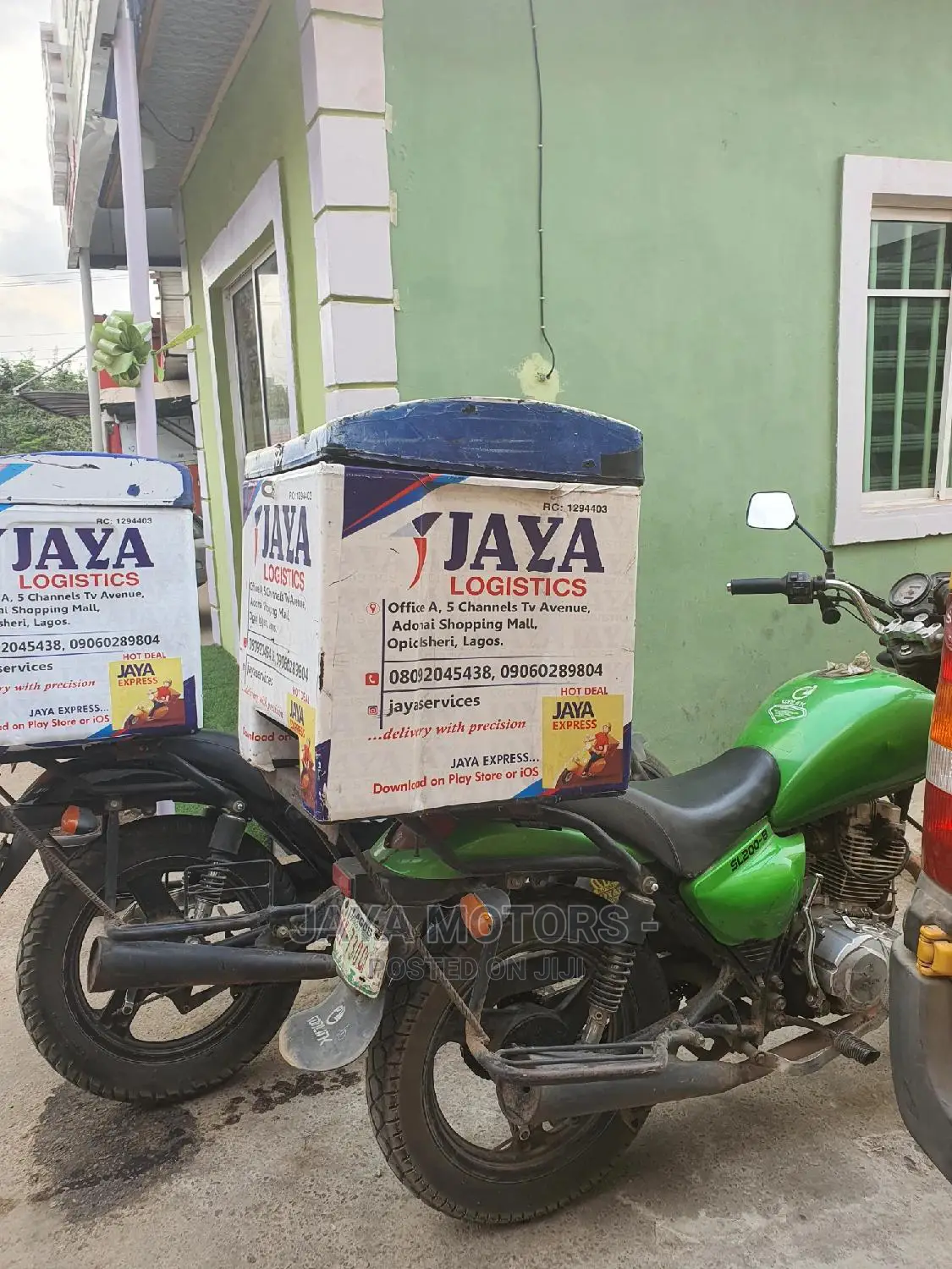 Logistics With Perfect Minder