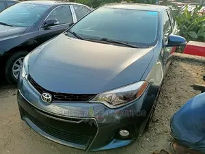 Toyota Corolla 2015 Gray
