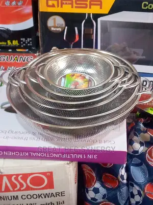 6 Pieces Sieve (Stainless Strainer) - Colander