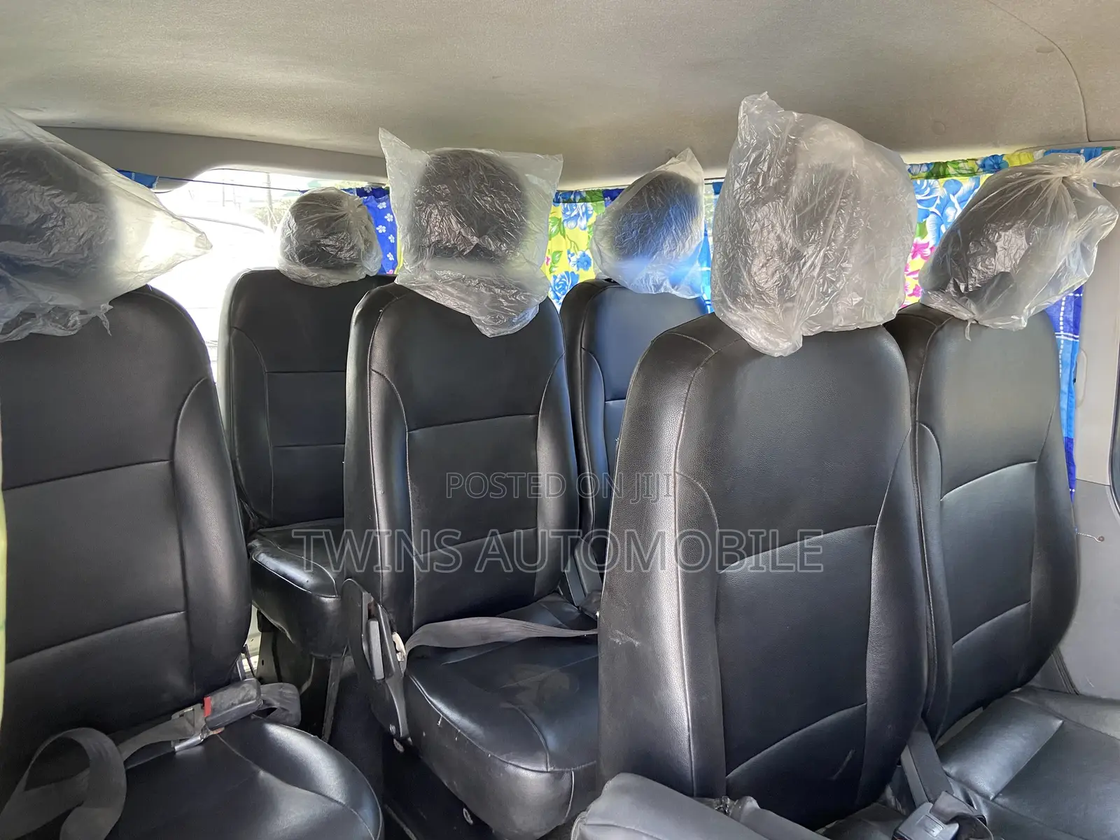 Toyota HiAce 2014 White