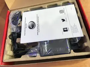Professional Samson Wireless Guitar Transmitter