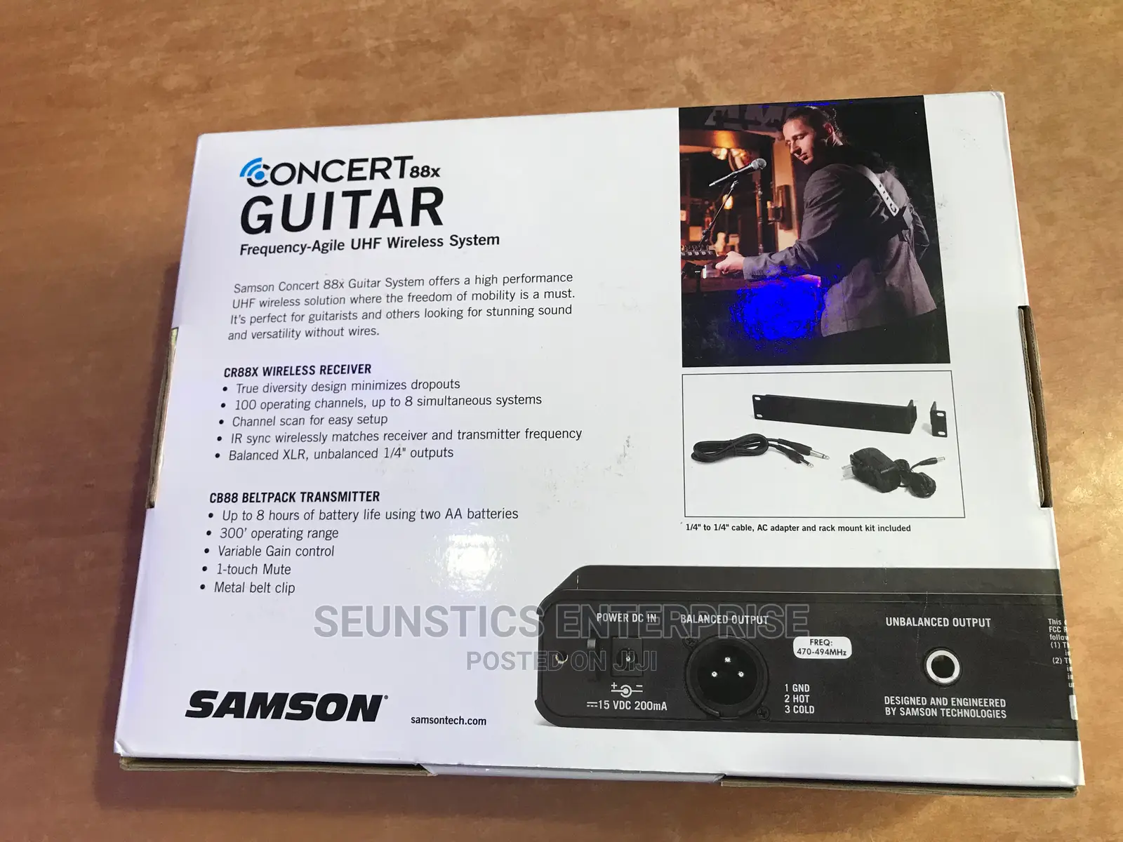 Professional Samson Wireless Guitar Transmitter