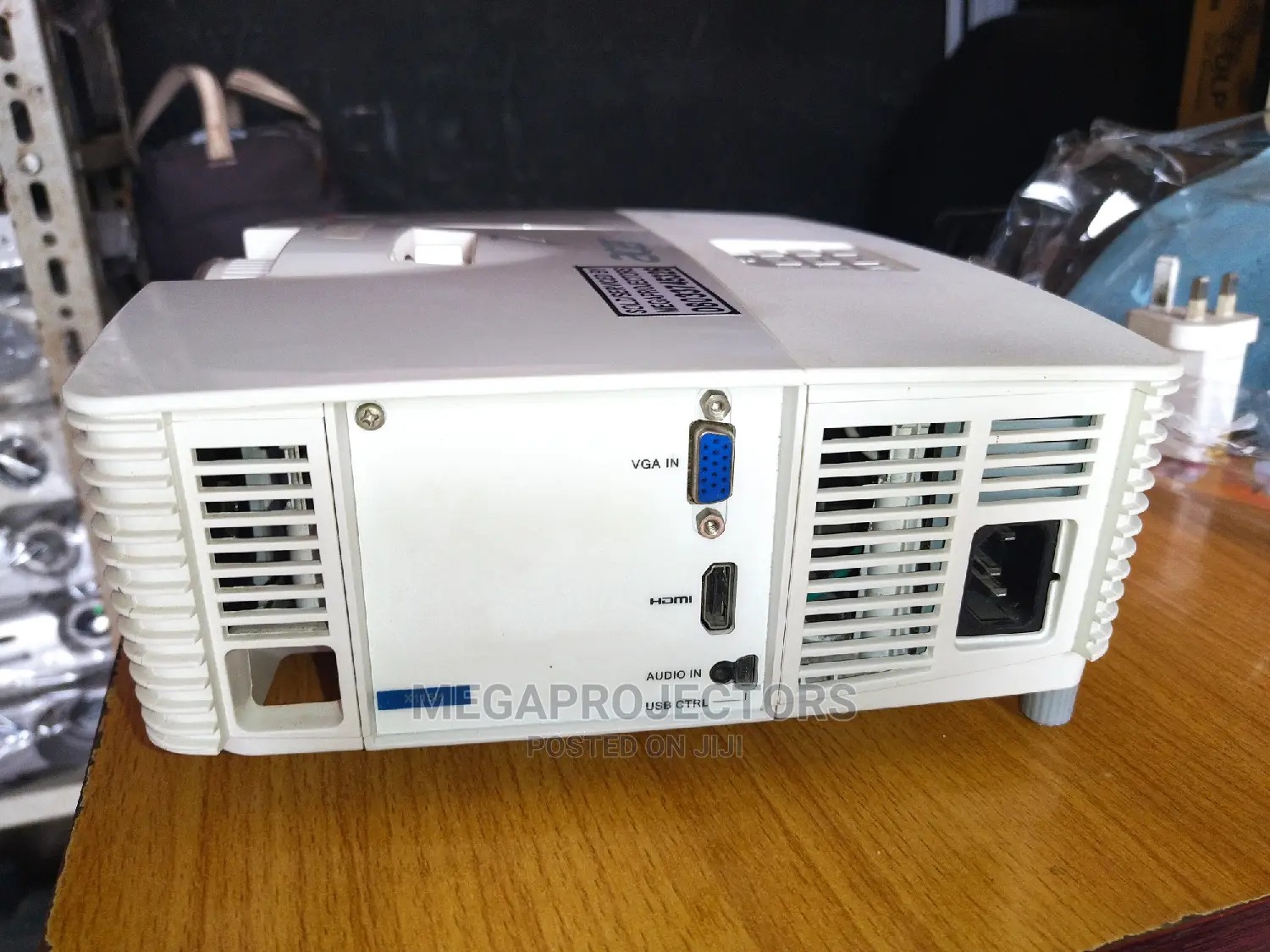 Neat Acer Projector X115H