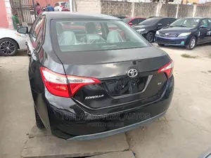 Toyota Corolla 2016 Black