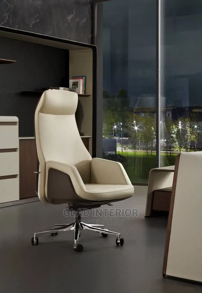 Super Executive Chair