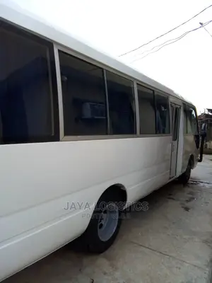 Official Buses for Your Office Staff