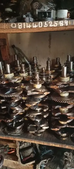 Direct Tokunbo Canshaft,Piston,Conrod All Kinds of Japanese