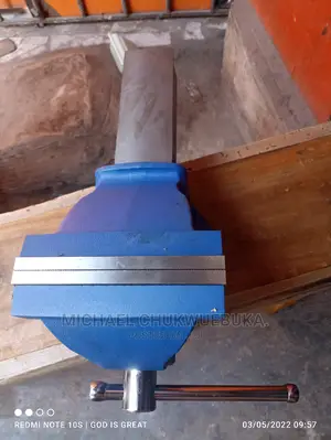 6" Bench Vise