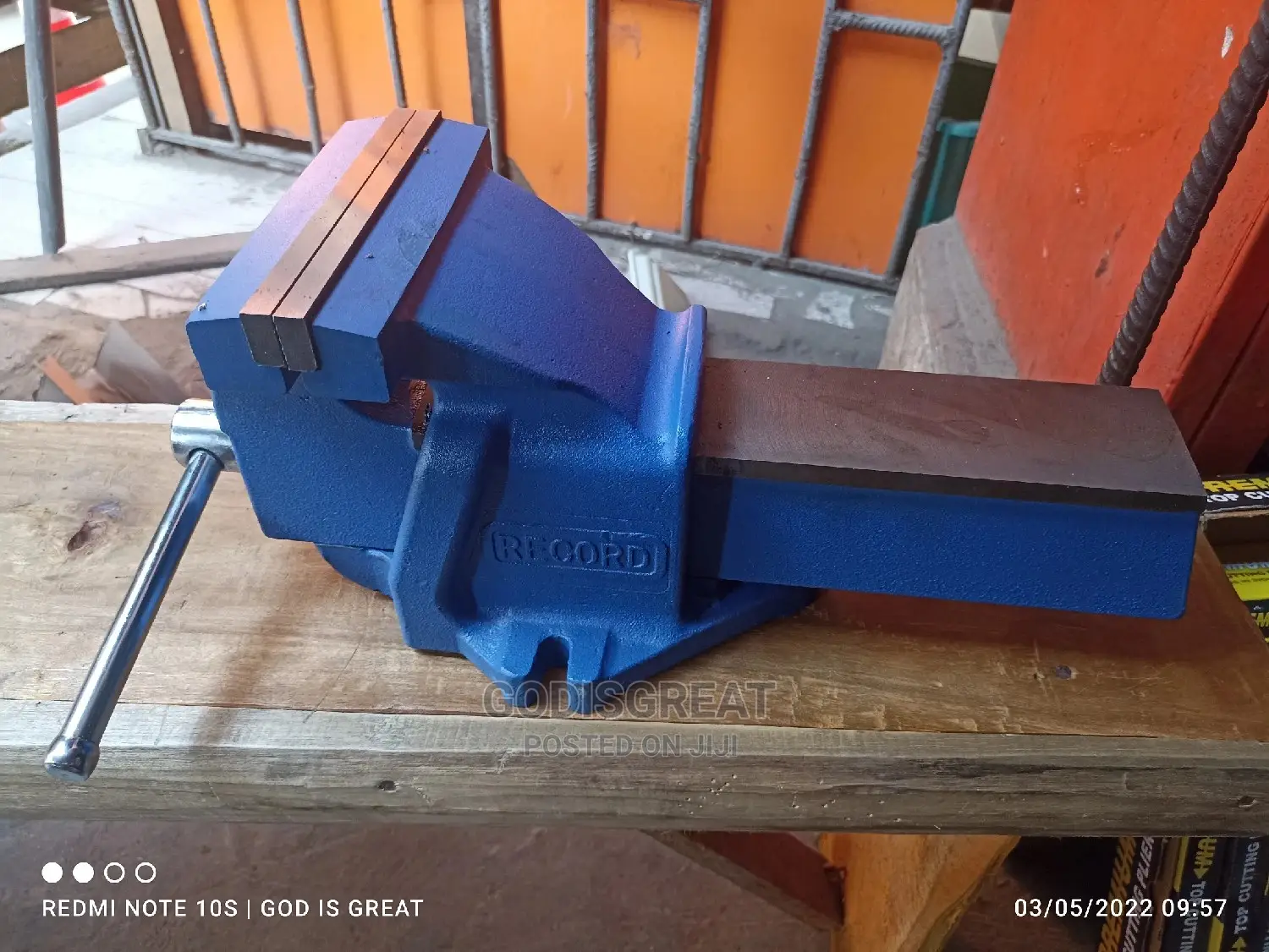 6" Bench Vise