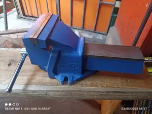 6" Bench Vise