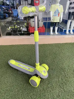 Scooters With Light Up Wheels 3-7yrs