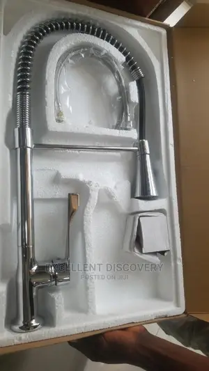 16B6 Sink Tap St