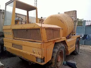 European Used 5m3 Dieci Mobile Self Loader Concrete Mixer