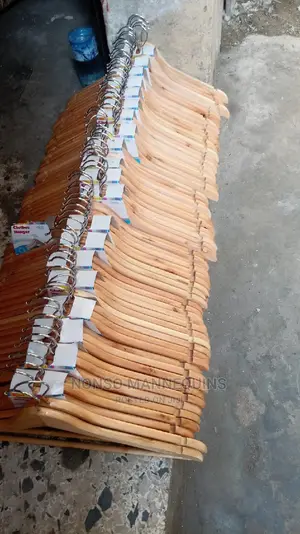 10 Pieces Per Pack Imported Wooden Hangers
