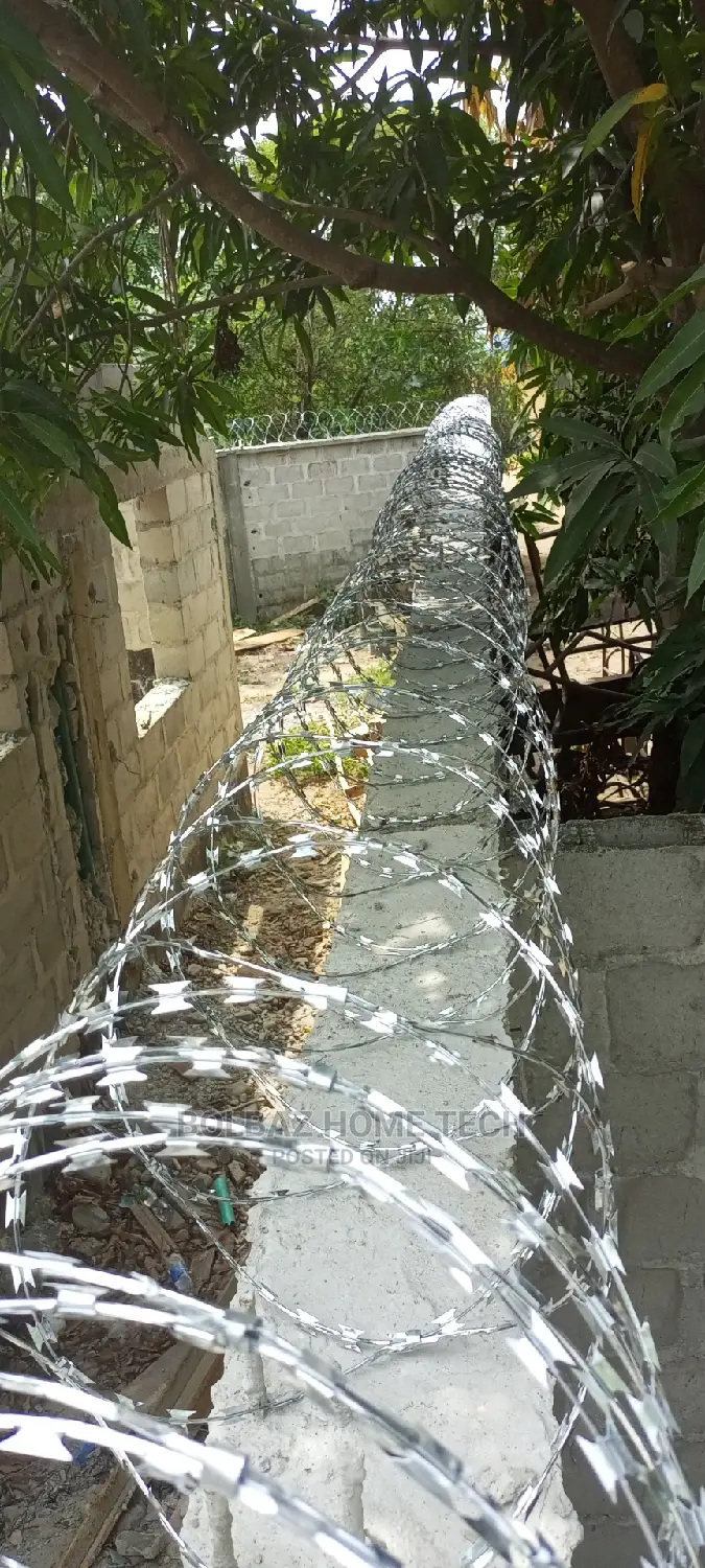Razor Barb-Wire; Perimeter Security Fence