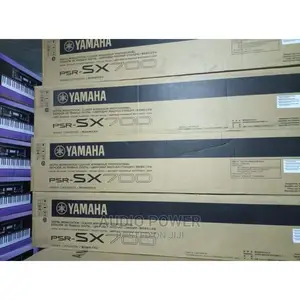 Yamaha Keyboard PSR - SX700