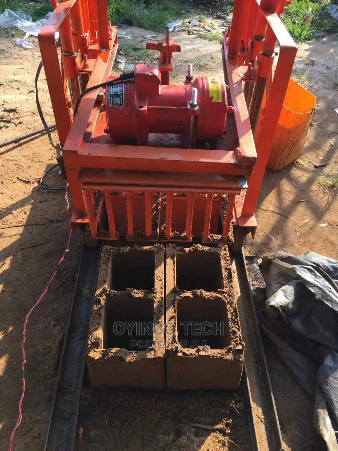 The Electric Block Making Machine