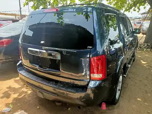 Honda Pilot 2012 Blue