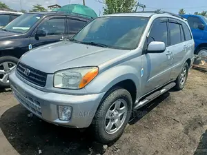 Toyota RAV4 Automatic 2003 Silver