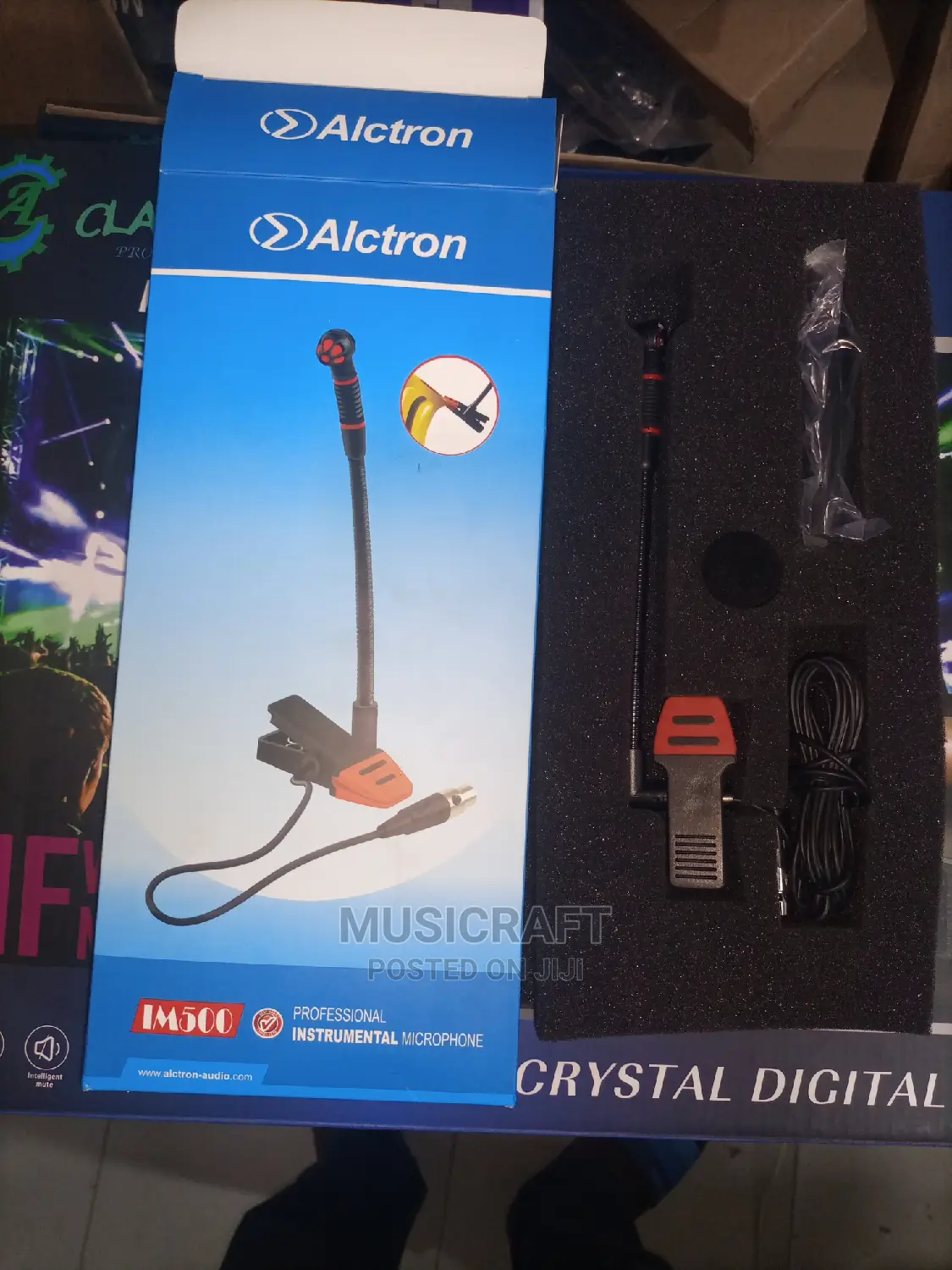 Alctron Saxophone Microphone