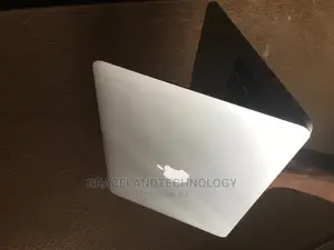 Laptop Apple MacBook Pro 2015 16GB Intel Core i7 SSD 512GB
