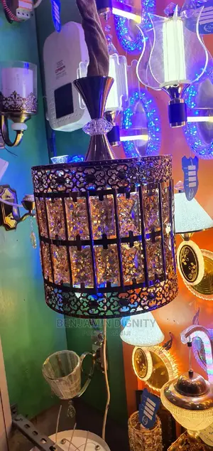 Single Dropped Pendant Light 