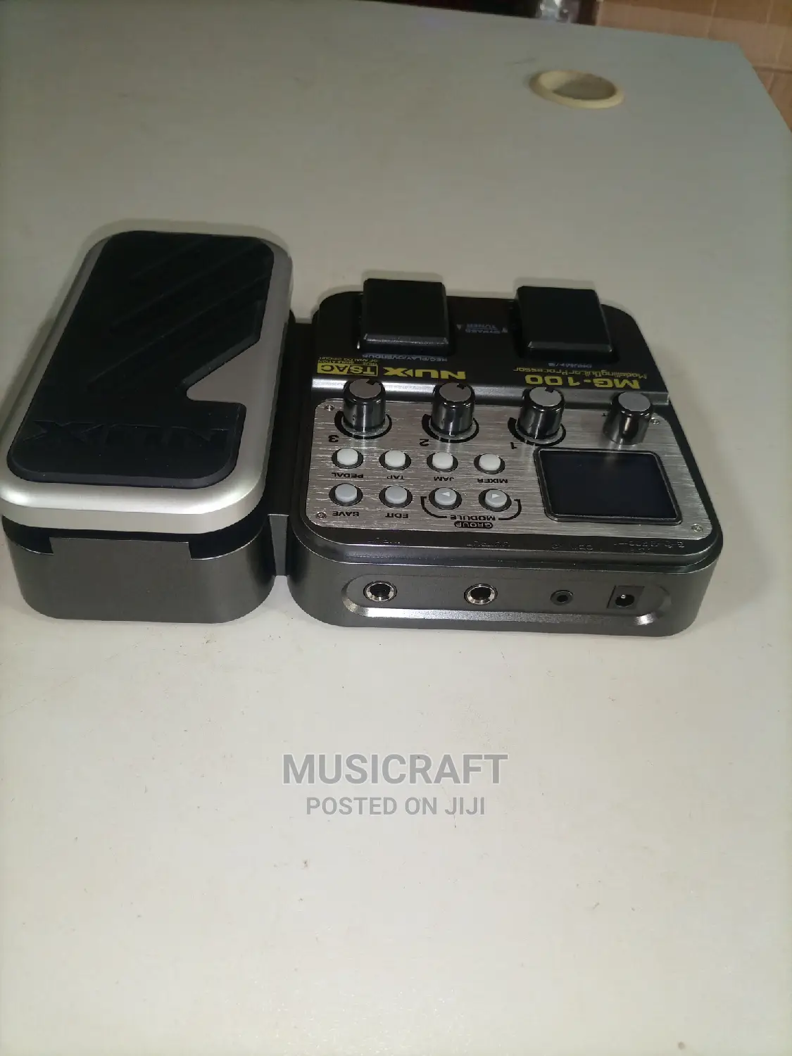 NUX Guitar Effects - ME 100