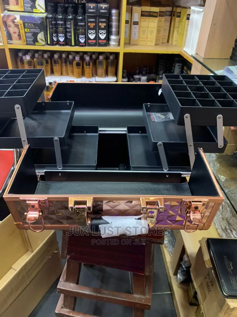 Three Step Big Professional Make_up Box