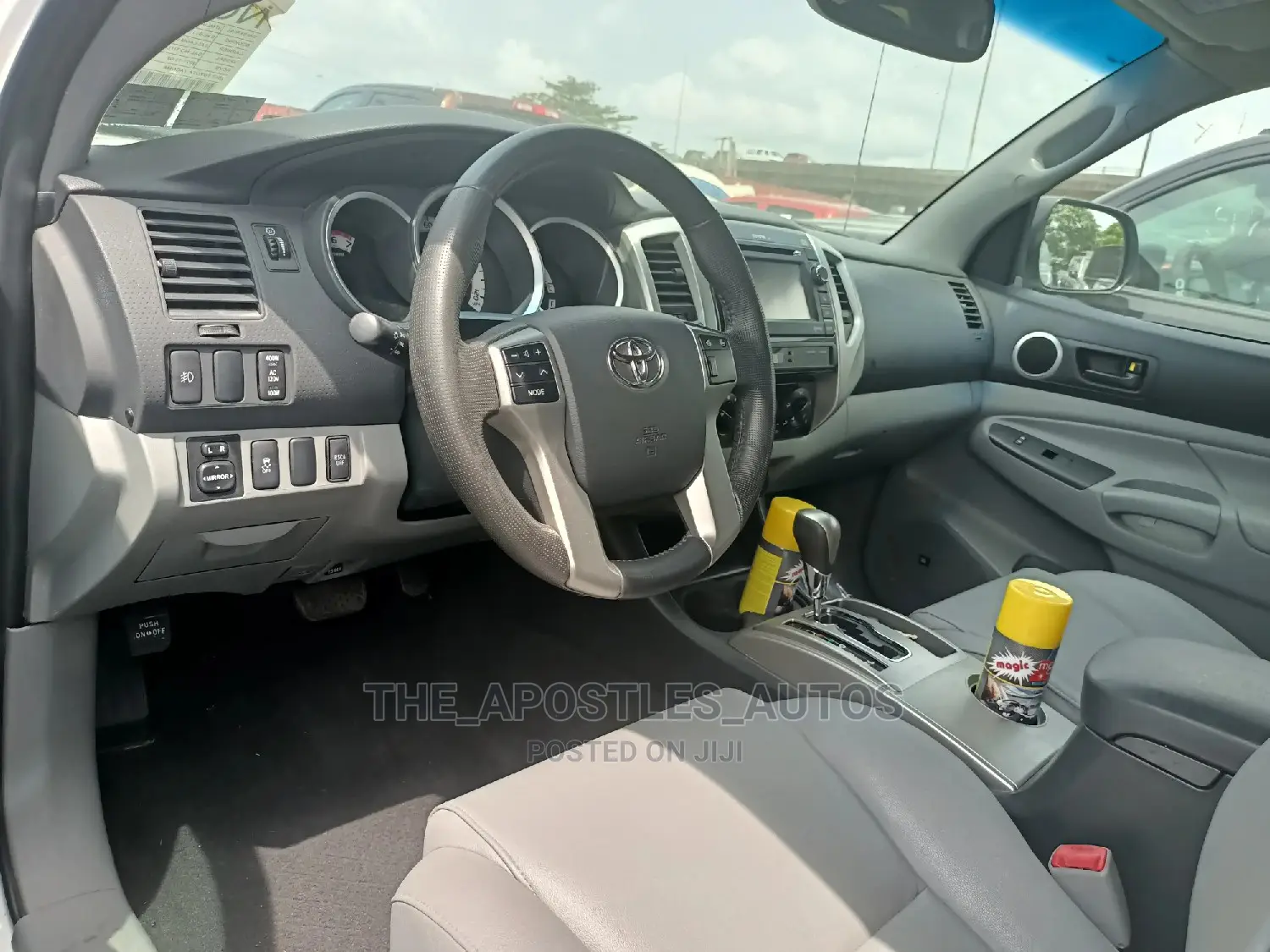 Toyota Tacoma 2013 White