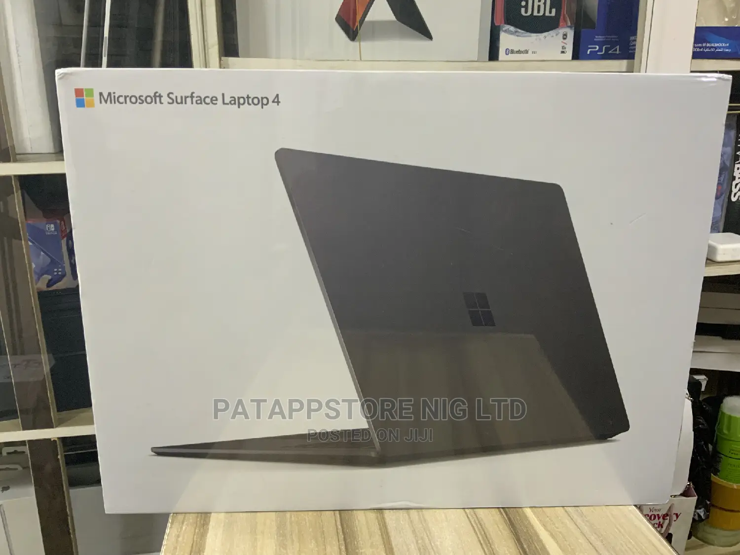 New Laptop Microsoft Surface Laptop 16GB Intel Core i7 SSD 512GB
