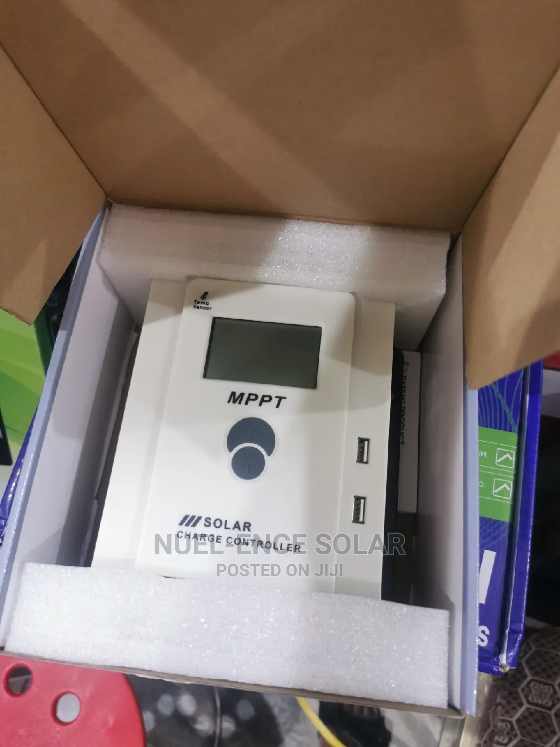30ah 12v 24v MPPT Solar Charge Controller