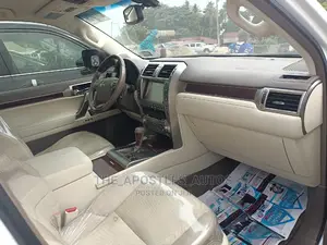 Lexus GX 460 Luxury 2014 White