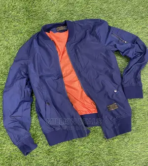 Luxury Men’S Simple Pull Up Jacket “L”