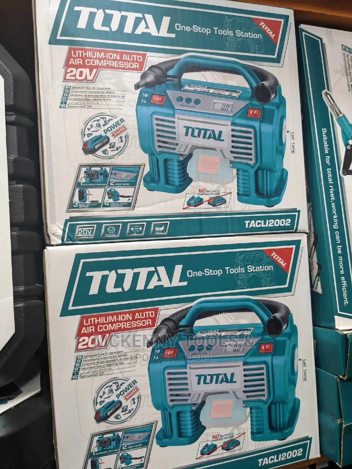 Total Tools Lithium-Ion Auto Air Compressor 20V (Tacli2002)