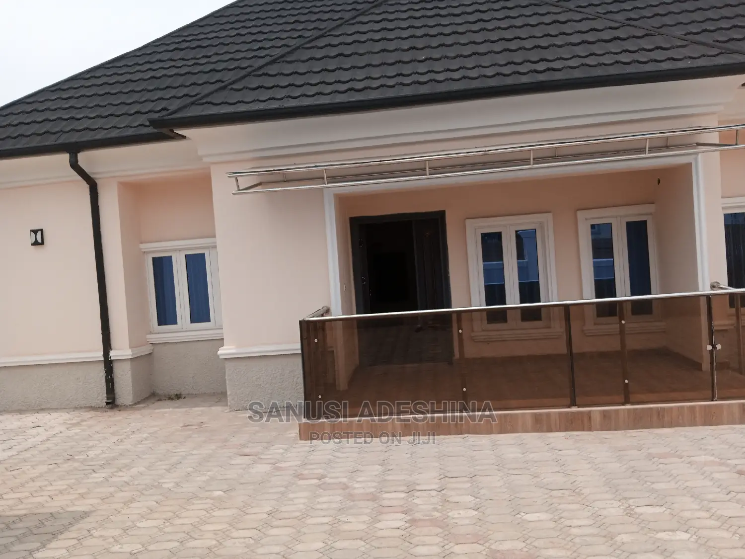 3bdrm Bungalow in Efab Queen Estate, Gwarinpa for sale