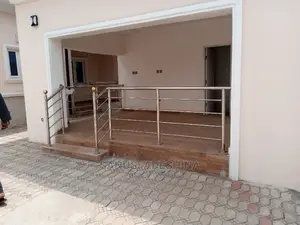 3bdrm Bungalow in Efab Queen Estate, Gwarinpa for sale