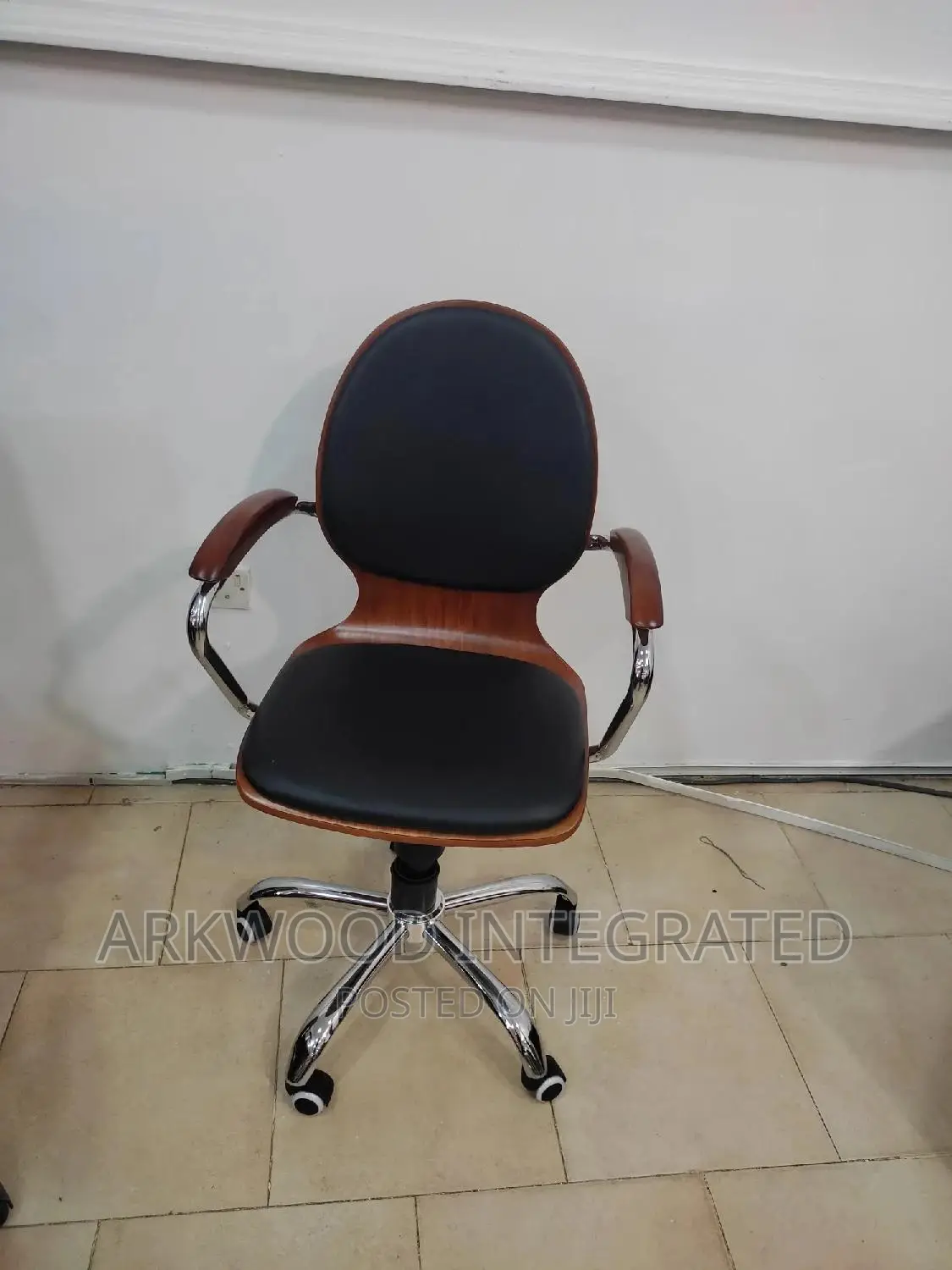 Office Adjustable Chair