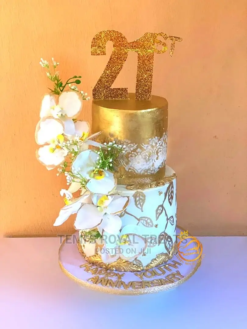 Fondant and Wedding Cakes