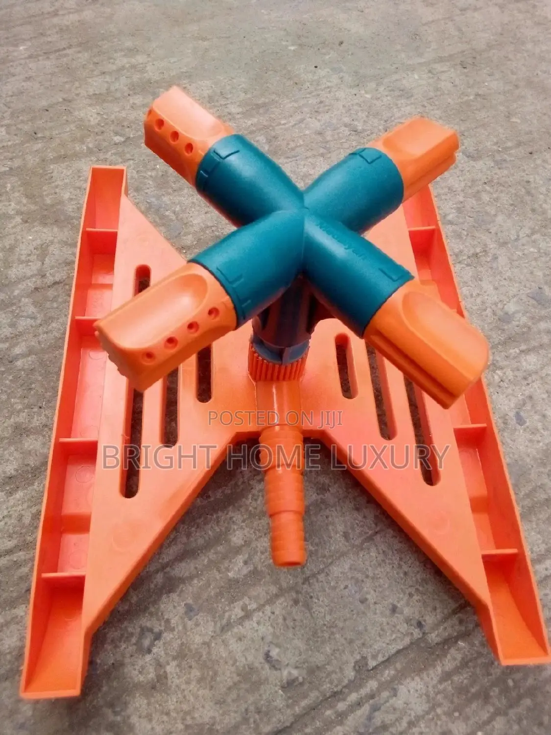4arms Water Rotary Sprinkler With Base