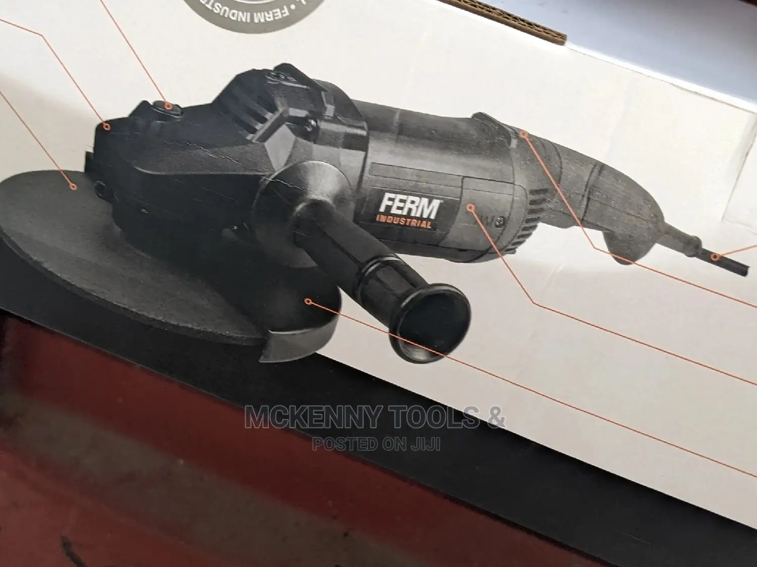 Ferm Angle Grinder 2200w