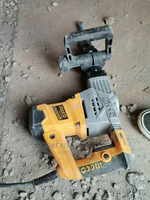 1300 Watts Demolition Hammer Ingco