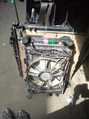Toyota Radiator Corolla 2008
