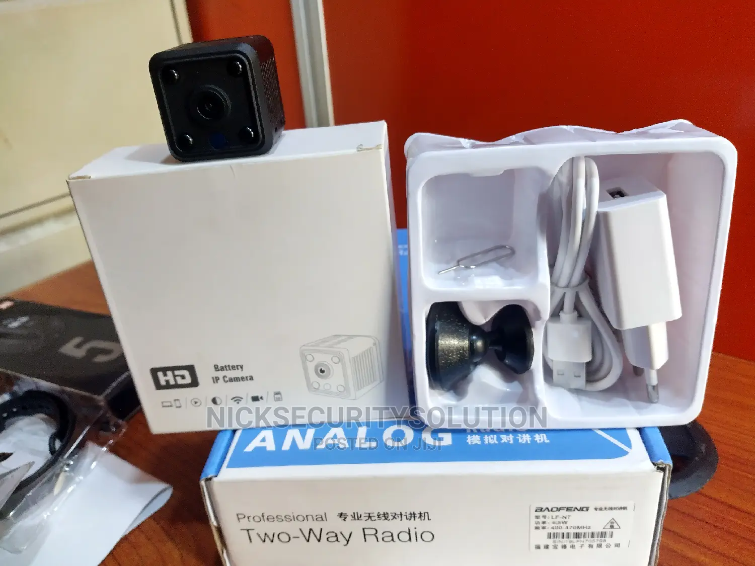 HD Mini Battery Powered Surveillance IP Camera