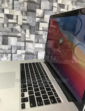 Laptop Apple MacBook Pro 2014 16GB Intel Core I7 SSD 512GB